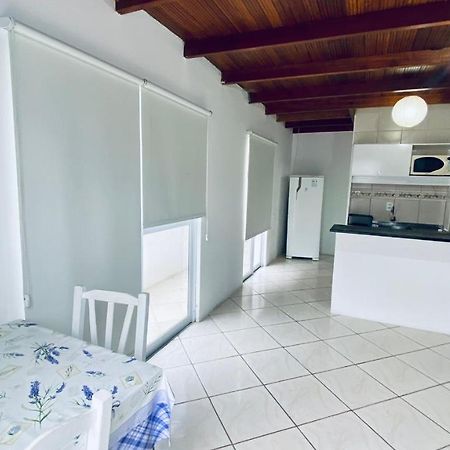 Residencial Morro Macaco Apartamento 09 Appartement Bombinhas Buitenkant foto